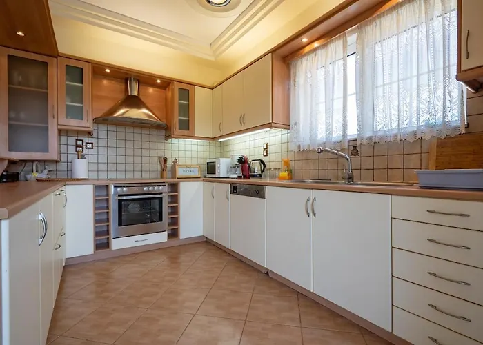 Poolside Paradise Dilesi By Μρs *