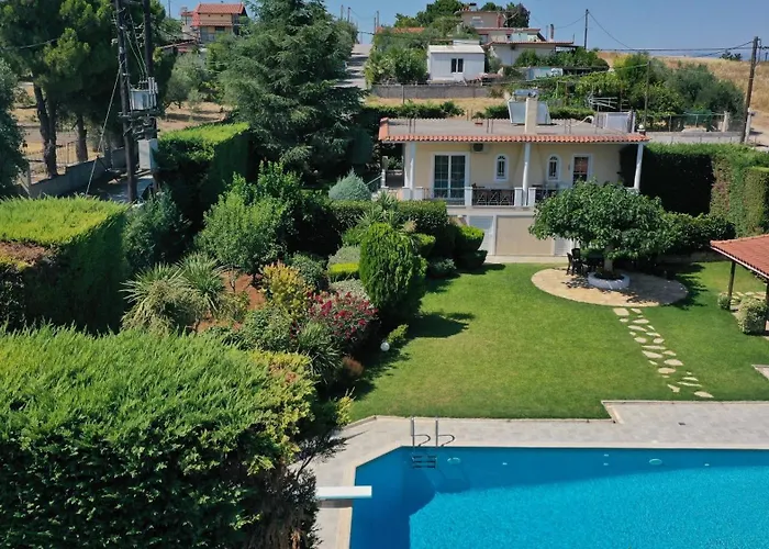 Poolside Paradise Dilesi By Μρs *